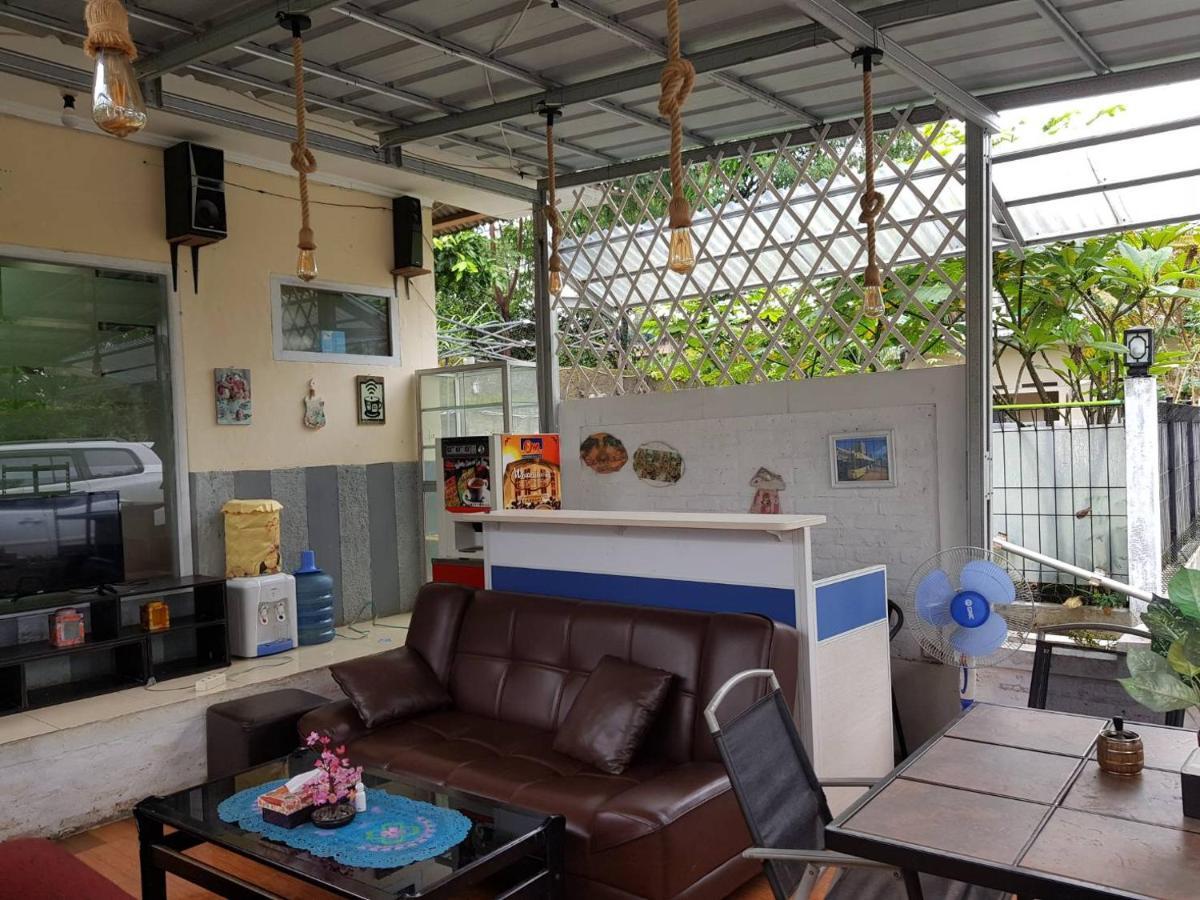 Bakom Inn Syariah 茂物 外观 照片